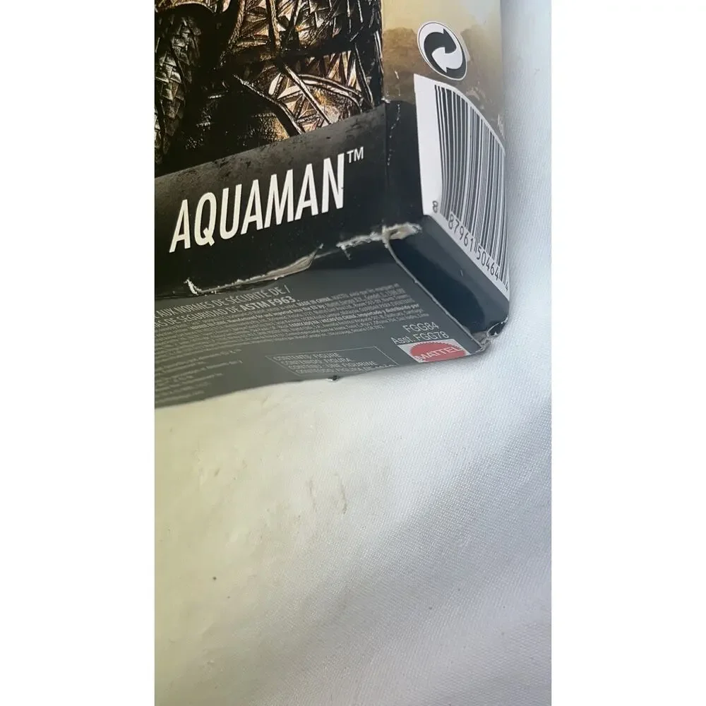 2 DC Justice League AQUAMAN & BATMAN Posable Action Figures! Never been open